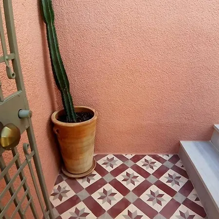 Old Coin House * Ermoupoli