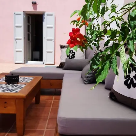 Old Coin House Holiday home Ermoupoli